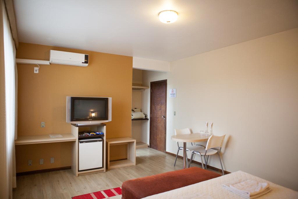 Hotel Palmeiras Laranjeiras do Sul Εξωτερικό φωτογραφία